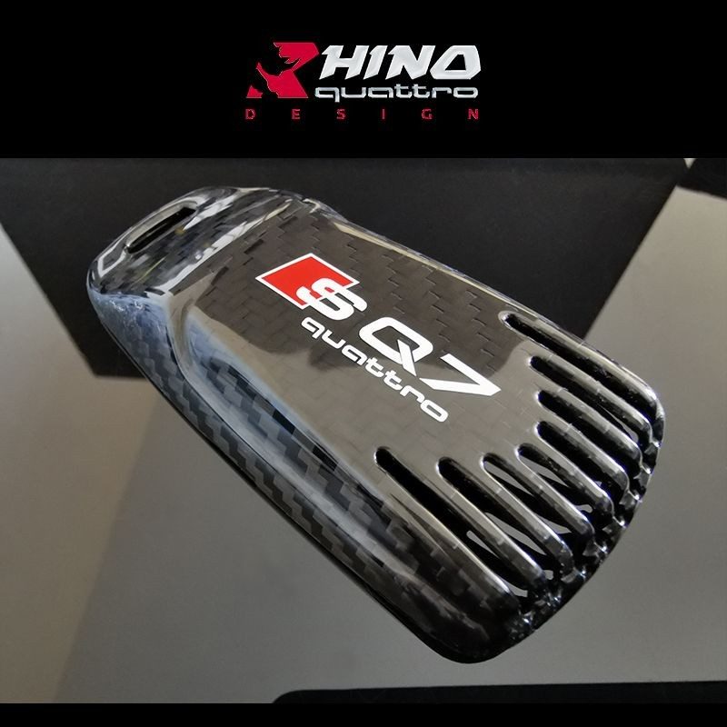 Coque Audi SQ7 quattro white Carbone